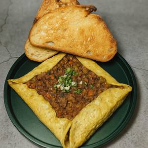 Eggxactly Kheema