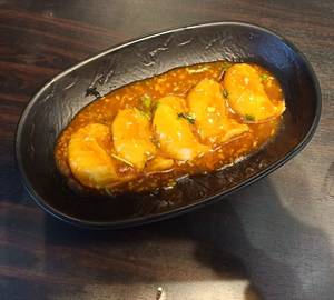 Chicken Pan Fried Momos (8pcs)