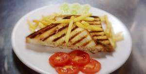 Veg Sandwich ( 200gm )