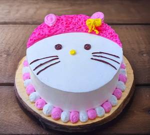 Hallo kitty cake pineapple 2