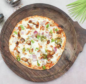 Butter chicken pizza