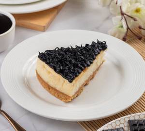 Chocolate Cheesecake Slice