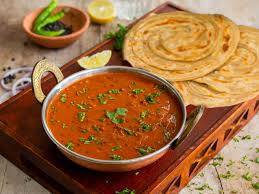 Dal Makhani + 2 Lacha Prantha