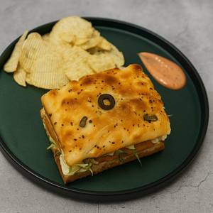 Herb Chicken & Sun-Dried Tomato Focaccia Sandwich
