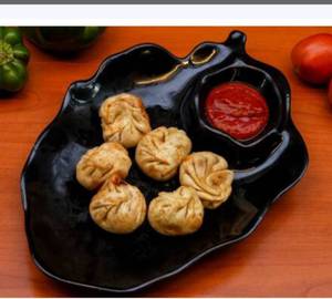 Veg fried momos [6 pieces]