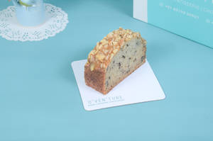 Banana Walnut Cake Slice