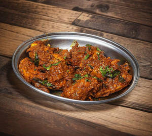 Rayal Seema Dry Chicken [6 pcs]