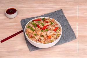 Chili Garlic Chicken Fried Rice 