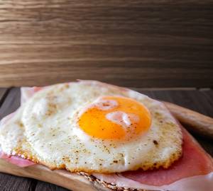 Fried Egg with Chicken Ham