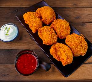 Veg Kurkure Momos (8.Pieces)