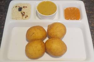 Mysore Bajji [4 Pieces]