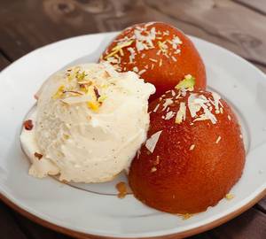 Gulab jamun with icecream