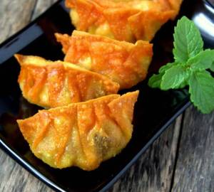 Fried Momos [6 Pieces]