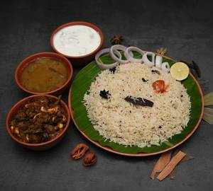 Mini Kaju Mushroom Pulao