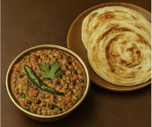 Kolkata Veg Tadka with 4 Paratha (Combo)