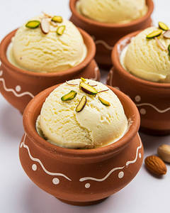 Pot Kulfi