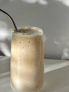 Oats Caramel Banana Smoothie