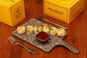 Veg Momos [6 Pieces]