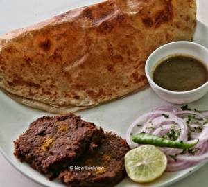 Chicken kabab paratha