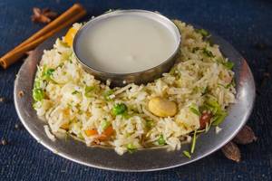 Kashmiri Pulav (Sweet)