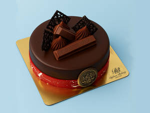 Kit Kat Cake Eggfree Small