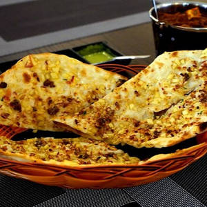 Kashmiri Naan (sweet)