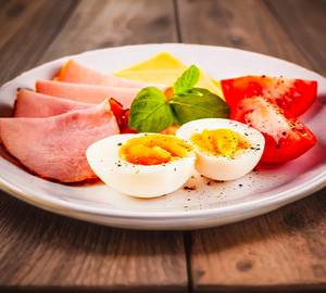 Boiled Eggs (two) With chicken Ham