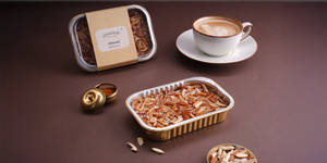Almond Flakes Basbousa