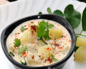 Aloo Raita