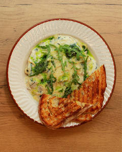 Spaghetti In Mushroom Florentine