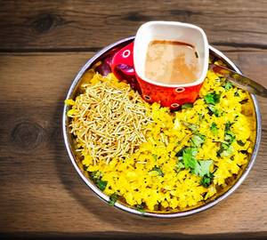 Poha + Sev + Tea