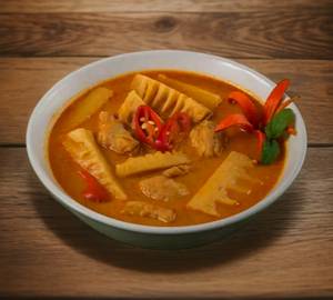 Bamboshoot Pork Curry