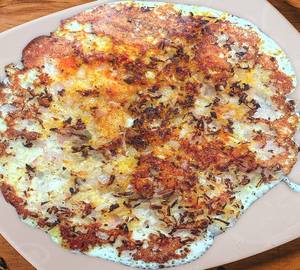 Onion uttapam (1 pieces)