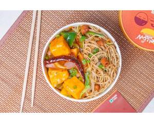 Chilli Paneer Gravy Noodle Bowl