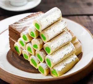 Kaju Pista Roll