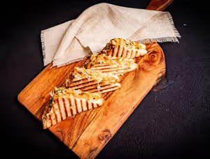 Spicy Chicken Cheese Sandwich