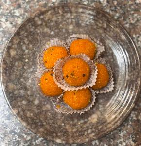 Banarsi Laddu