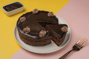 Choco Fantasy Cake [500 Gms]