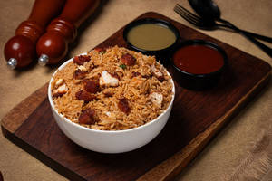 Schezwan Chicken Fried Rice