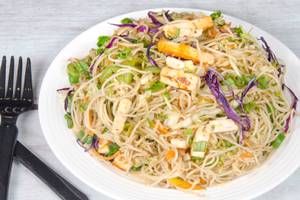 Paneer noodles