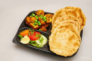 Dry Aloo+ 5 Puri Combo
