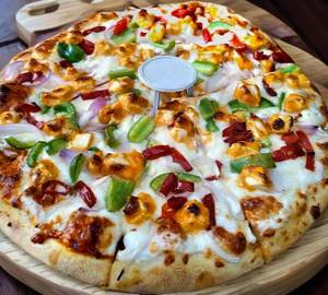 Paneer Achari Paneer Pizza [Regular]