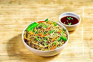 Veg Singapore Noodles