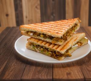Veg Hung Curd Grilled Sandwich