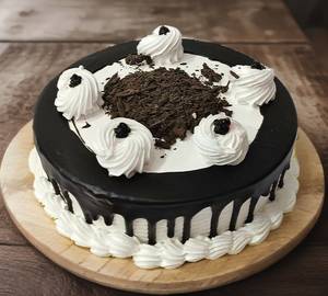 Premium black forest cake