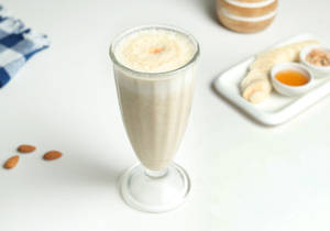 Almond Soy Smoothie