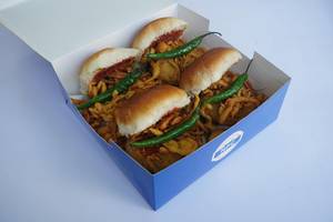 Og Vada Pav With Chura (4 Pcs)