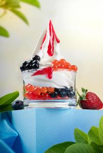 Berry Boba Sundae Ice Cream