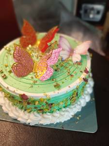 Eggless Pista Cake 500 Gms