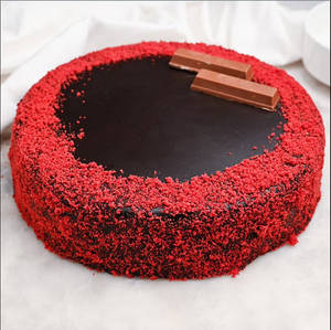 Kitkat Redvelvet Cake [500 Gram]